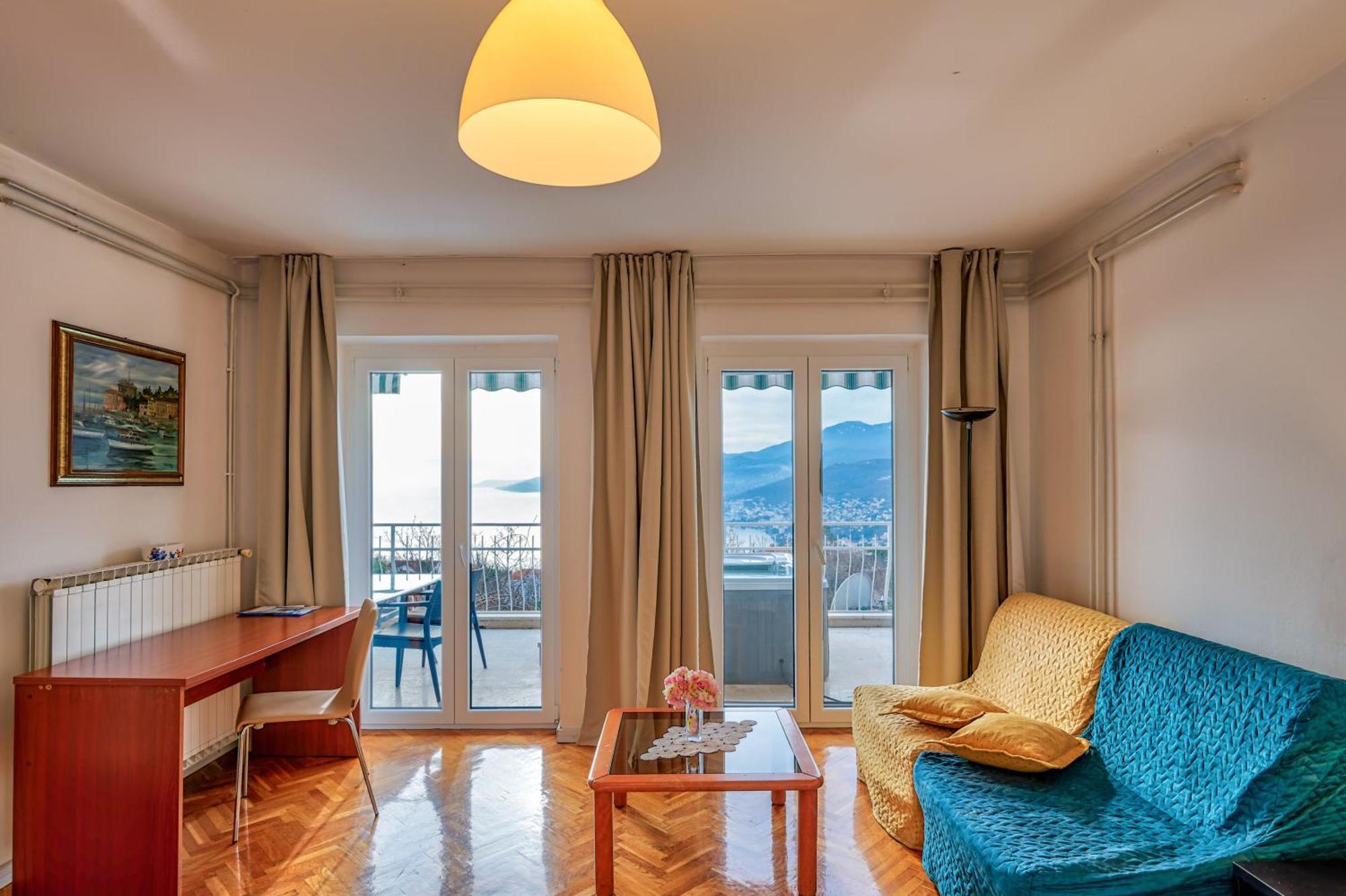 Apartmani Frlan Ii. Кастав Екстер'єр фото