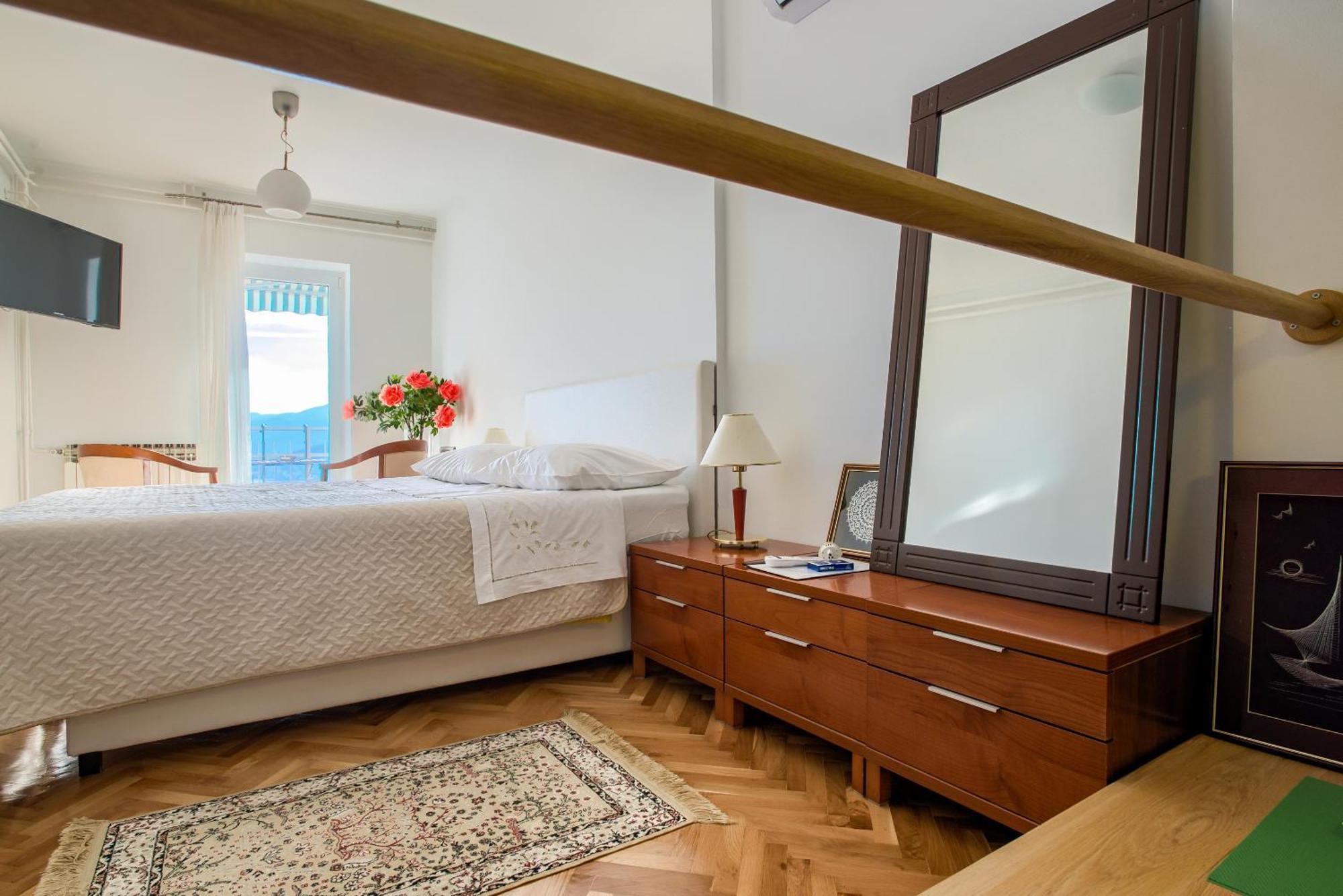 Apartmani Frlan Ii. Кастав Екстер'єр фото